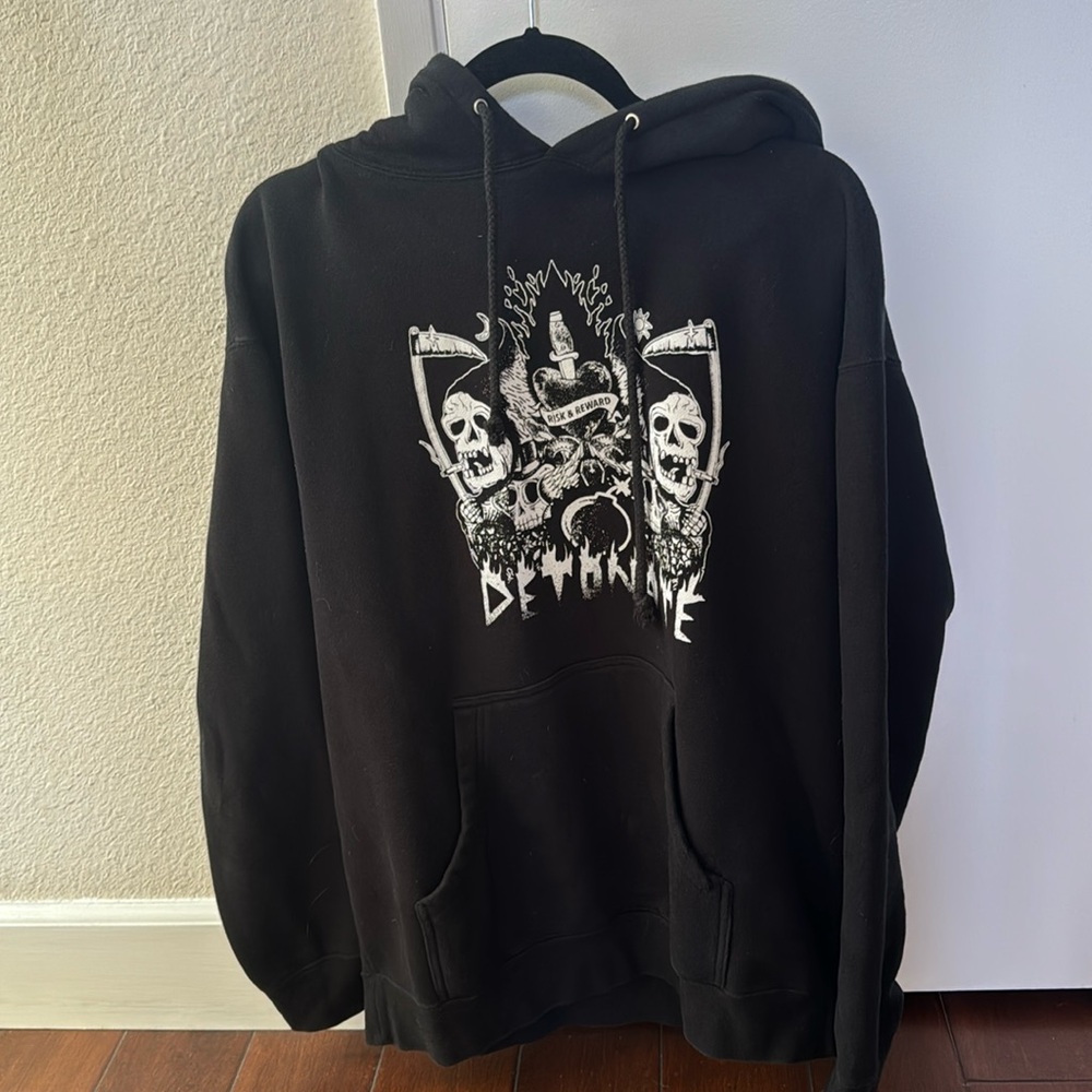 Detonate black hoodie